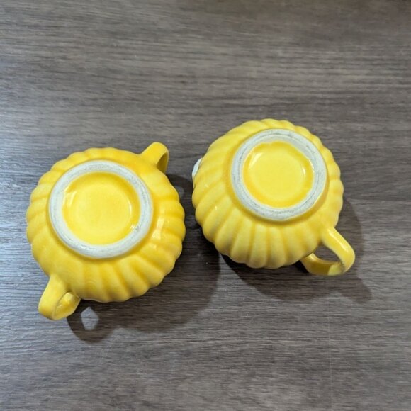 Vintage Retro Sunny Yellow Ribbed Ceramic Sugar Bowl & Creamer Set Two Handles - Picture 6 of 7